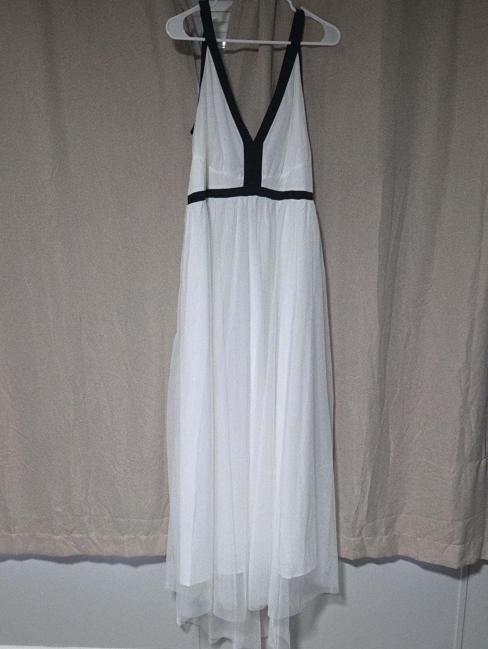 SHEIN White Maxi Dress with Black Trim and Straps